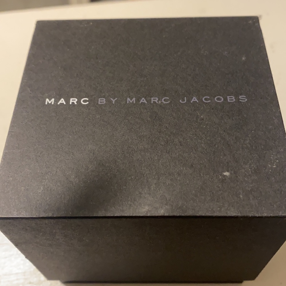 Marc Jacobs Watch - image 2